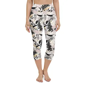 Gentle Leaves Women's Capri Yoga Pants