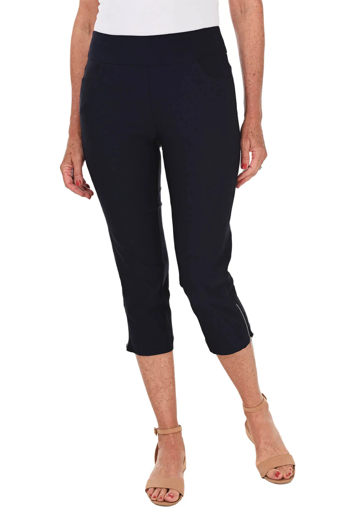 Petite Pull-On Zip Side Stretch Capri