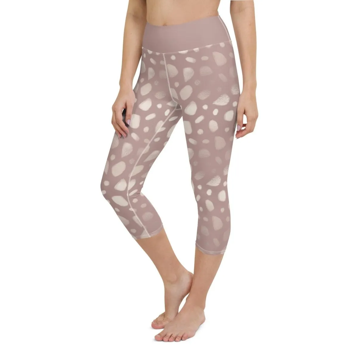 Rose Encounter Women's Capri Yoga Pants