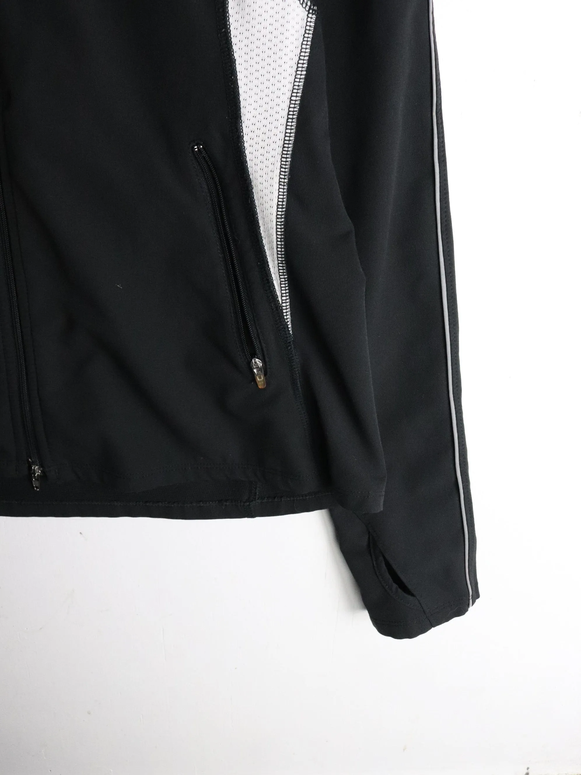 The North Face Windbreaker Fits Womens Small Black